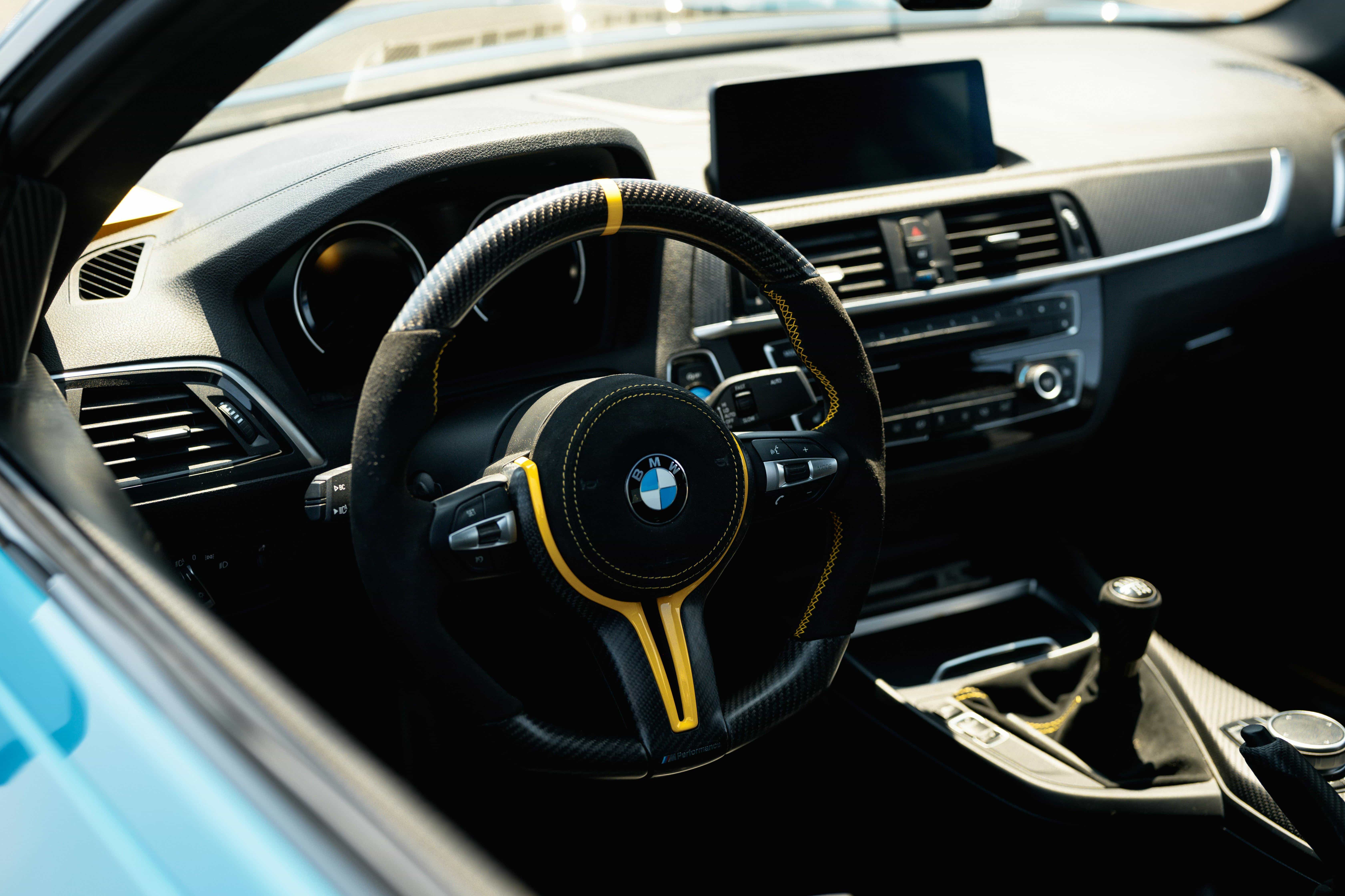 BMW G87 M2 and G80 M3 side-by-side on Gauteng road – which is better in SA 2026?